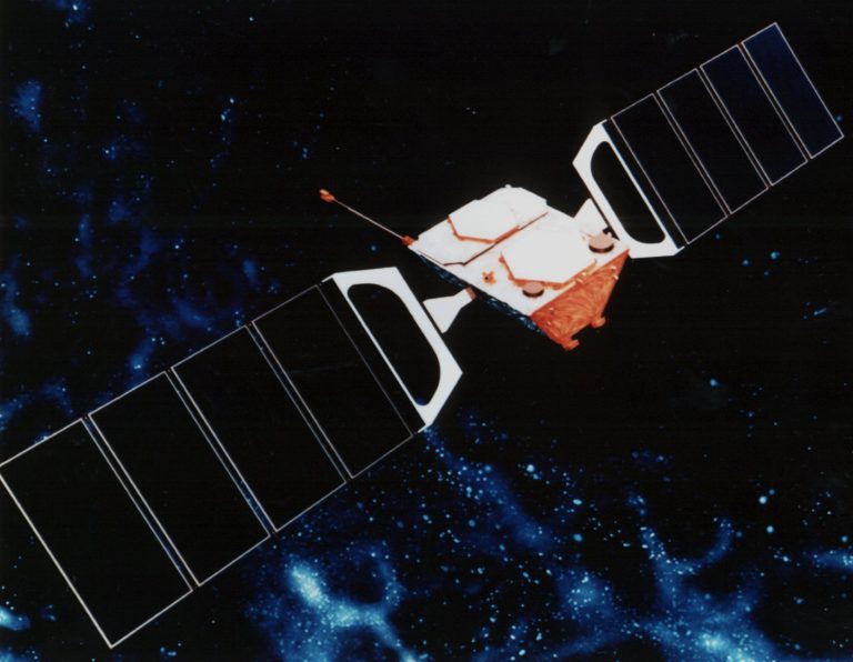 Yahsat anuncia acordos para infraestrutura de suporte satelital