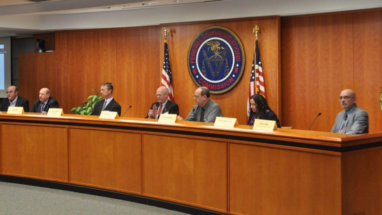 FCC aprova novas regras de privacidade para provedores nos EUA