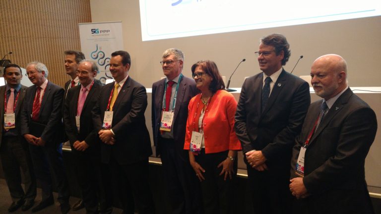 Brasil e Europa assinam termos de cooperação em IoT e 5G