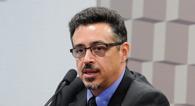 Sá Leitão critica corte de verbas para a Cultura, mas nega demissão