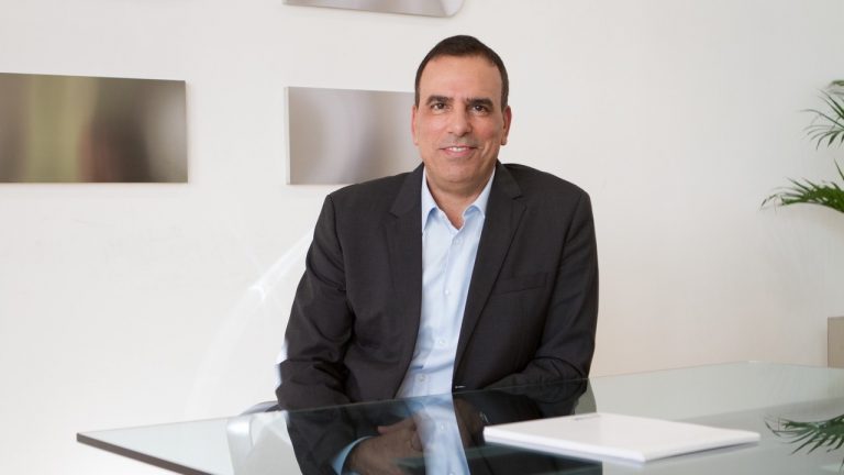 Amos Genish é oficializado CEO da Telecom Italia
