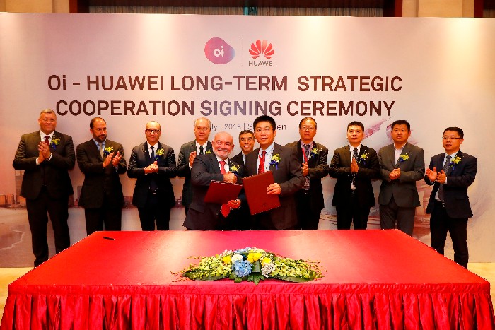 Oi e Huawei assinam parceria estratégica de olho na reestruturação operacional na RJ