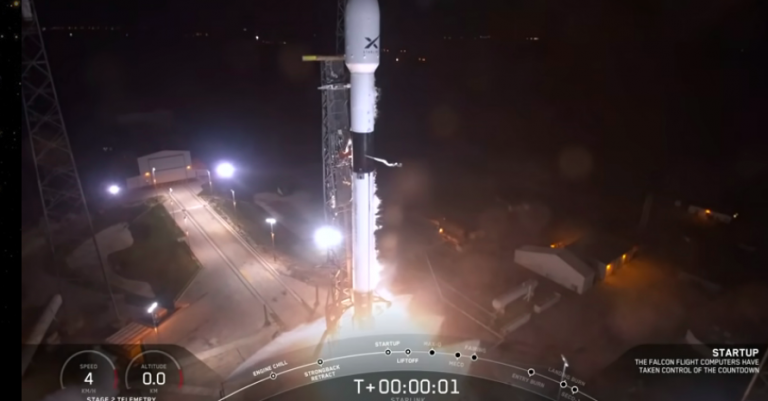SpaceX lança com sucesso 60 satélites LEO de conectividade
