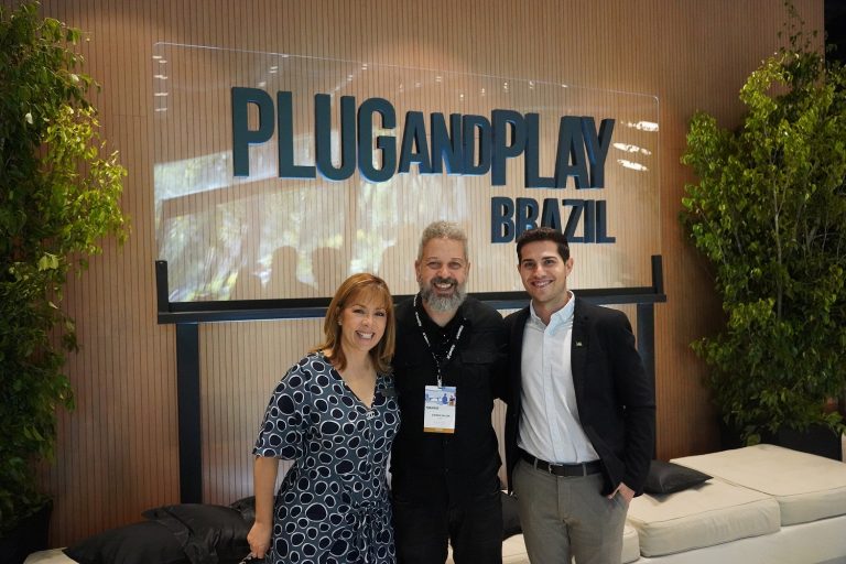 Claro será parceira fundadora de aceleradora Plug and Play no Brasil