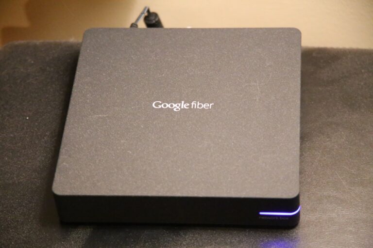 Após quatro anos, Google Fiber volta a expandir programa de fibra ótica