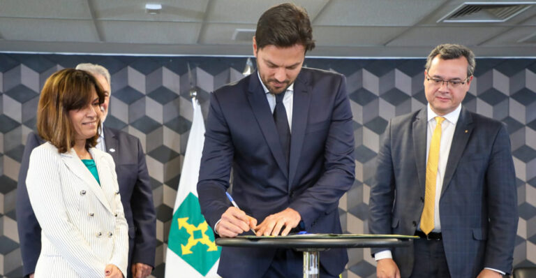 BB e Sebrae firmam acordo com MCom para expandir Wi-Fi Brasil para mil municípios