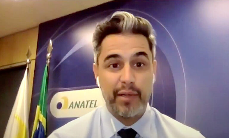 Anatel lança site sobre antenas durante o Painel Telebrasil 2021