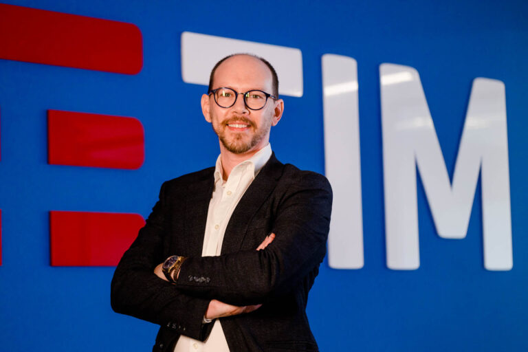 TIM anuncia André Costa como novo diretor de operações de rede