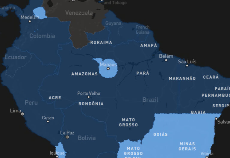 Sem acordo formal, MCom anuncia conexão via satélite da Starlink em escola no Amazonas