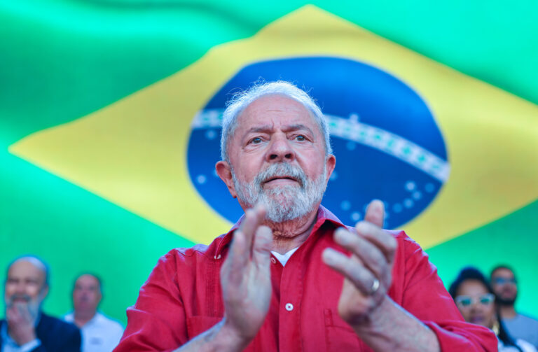 Conexis parabeniza Lula pela vitória e aponta desafios econômicos e sociais pela frente