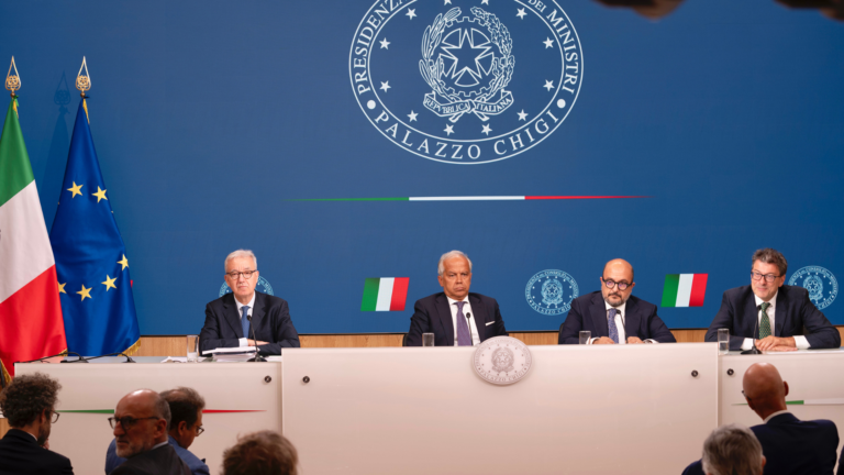 Itália define condições para participar de oferta por rede fixa do Grupo TIM
