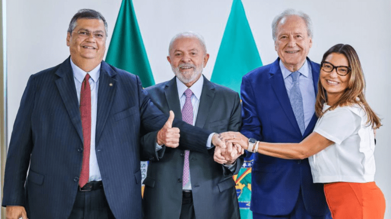 Lula confirma Lewandowski no comando do Ministério da Justiça