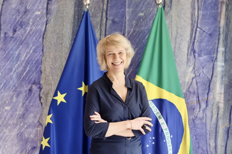 Europa e Brasil retomam diálogo para cooperação em economia digital