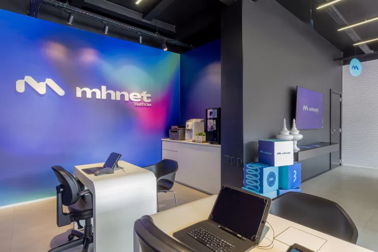 Mhnet Telecom apresenta reposicionamento de marca e estratégias para o futuro