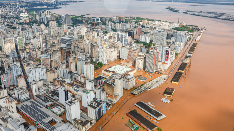 Anatel defende apoio à reconstrução de redes no Rio Grande do Sul